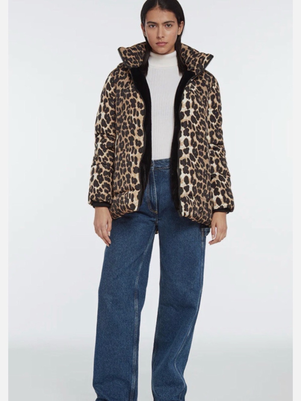 Apparis Elizabeth Leopard Puffer Coat fur inside